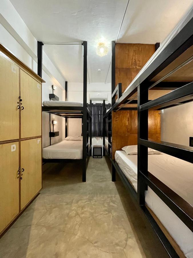 Dayon Hostel Coron Luaran gambar