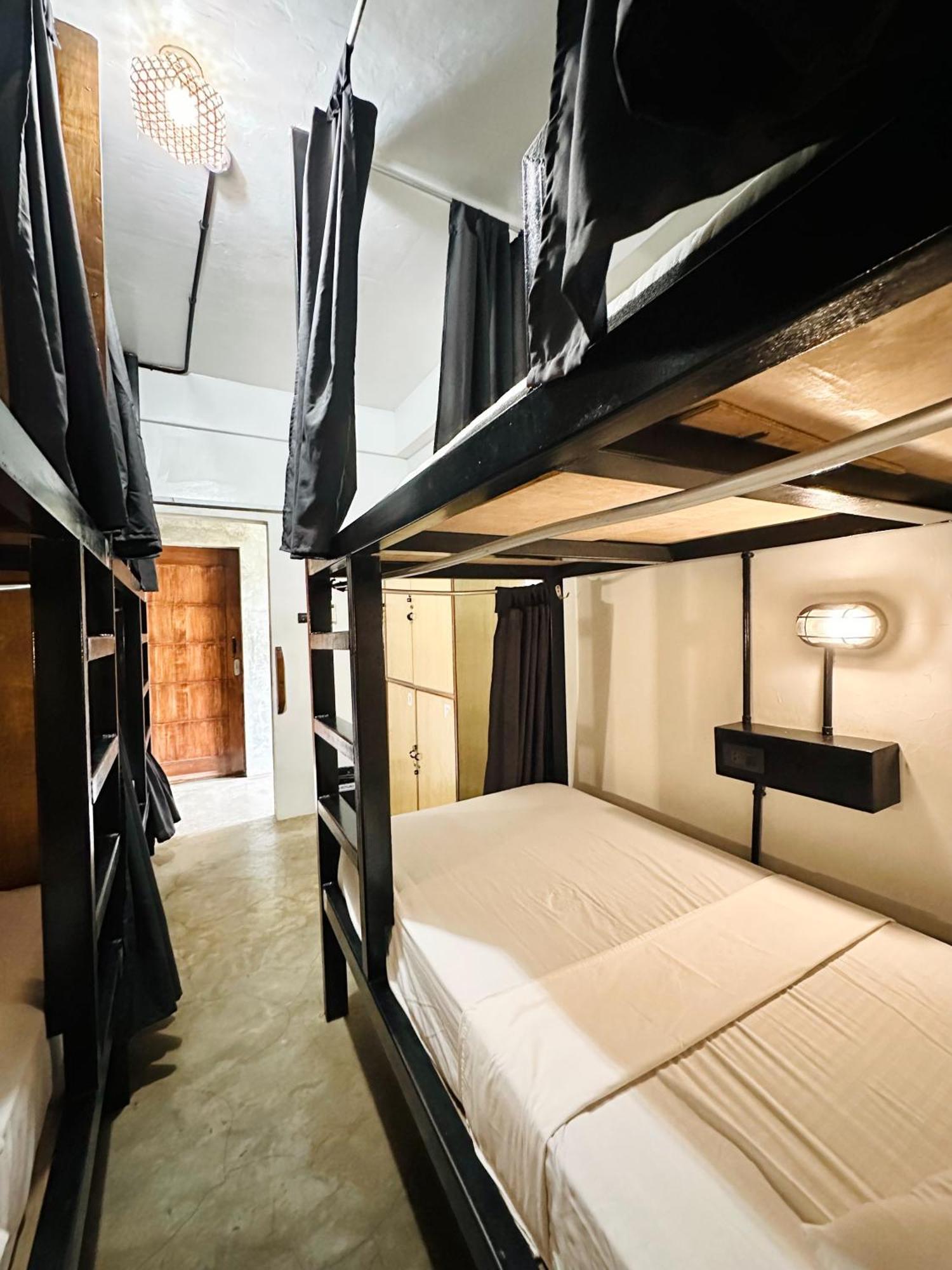 Dayon Hostel Coron Luaran gambar
