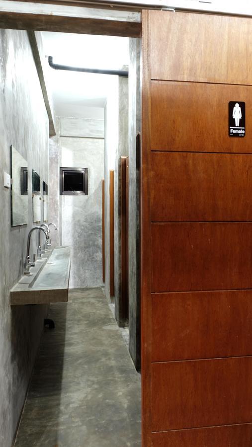 Dayon Hostel Coron Luaran gambar