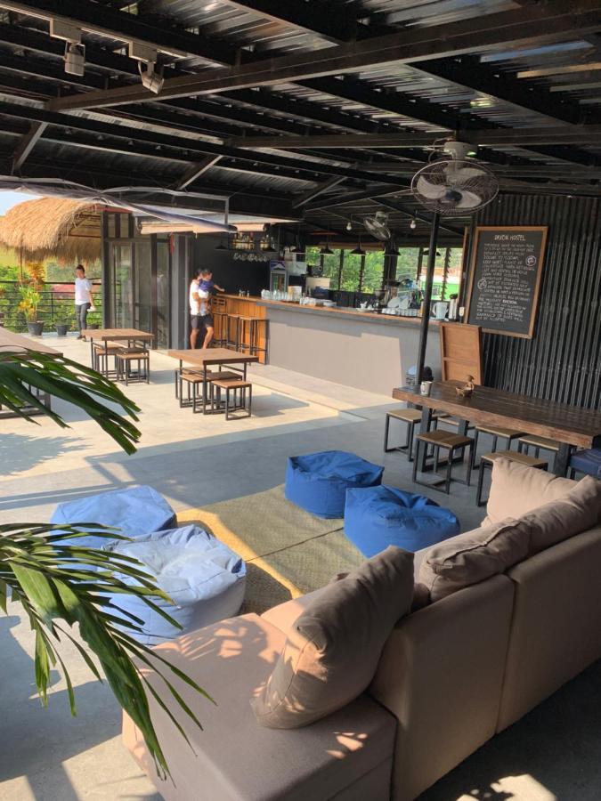 Dayon Hostel Coron Luaran gambar